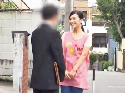 「奥さんよりも…激しくしちゃうからね？」保育園の美人教諭が生徒のパパと不倫ハメ！